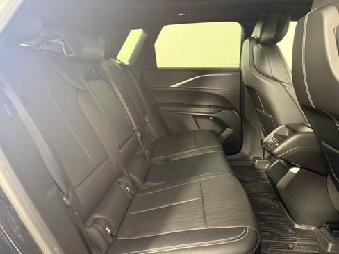 Used 2024 Cadillac Lyriq Luxury w/ LPO, Floor Liner Package AWD/4WD image 13