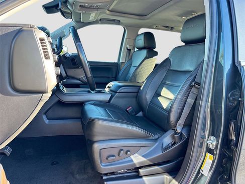 Used 2018 GMC Sierra 1500 Denali w/ Denali Ultimate Package image 26