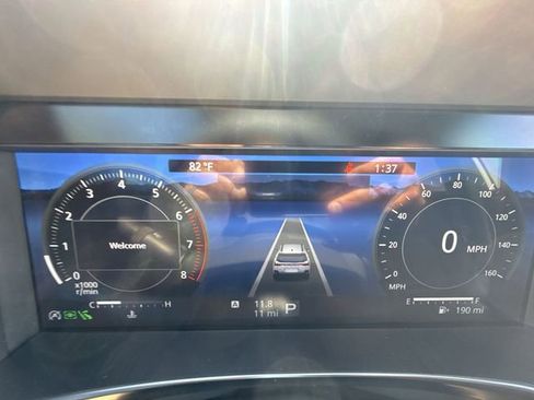 New 2026 Subaru Outback Limited AWD/4WD image 15