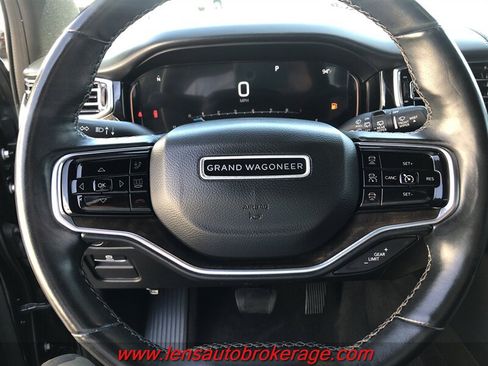 Used 2022 Jeep Grand Wagoneer Series I AWD/4WD image 11