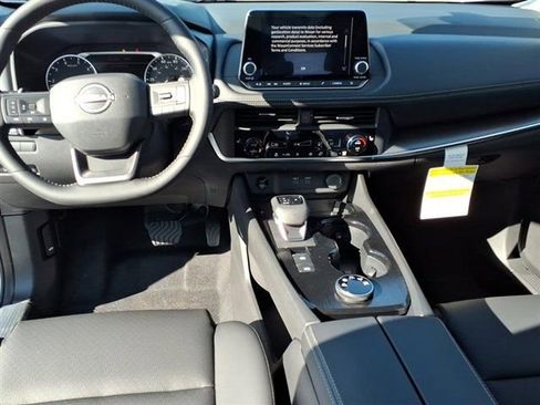 New 2026 Nissan Rogue SV w/ SV Premium Package image 9