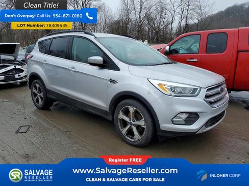 Used 2017 Ford Escape SE w/ Equipment Group 201A FWD image 5