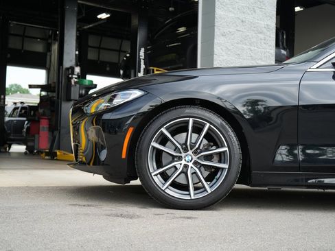 Used 2024 BMW 430i Convertible w/ Convenience Package image 10