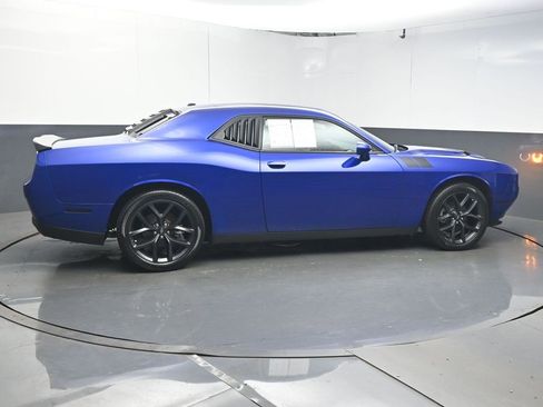 Used 2021 Dodge Challenger SXT w/ Blacktop Package image 8