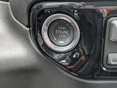 Certified 2026 GMC Sierra 1500 Elevation AWD/4WD image 26