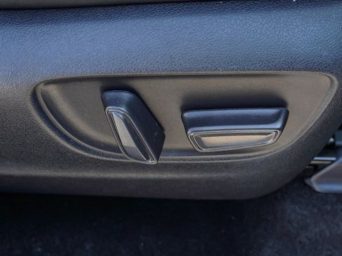 Certified 2025 Toyota Grand Highlander AWD image 29