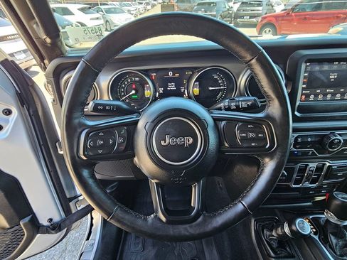 Used 2023 Jeep Wrangler Unlimited w/ Cold Weather Group AWD/4WD image 23