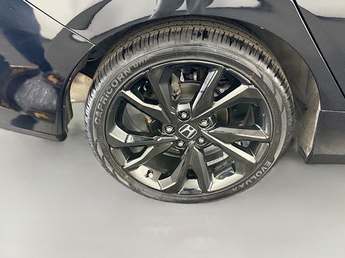 Used 2020 Honda Civic Sport image 33