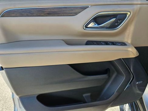 Used 2023 Chevrolet Tahoe Premier image 10