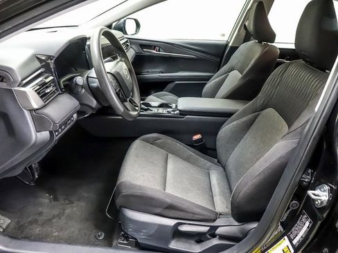 Certified 2025 Toyota Camry LE image 8