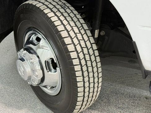 Used 2022 RAM 3500 Tradesman image 31