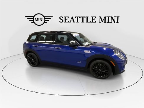Used 2020 MINI Cooper Clubman S w/ Premium Package image 13