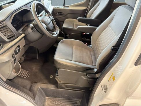 Used 2024 Ford Transit 350 XLT image 20
