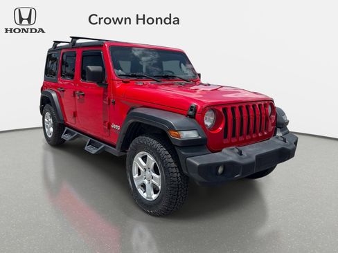 Used 2018 Jeep Wrangler Unlimited Sport S AWD/4WD image 7