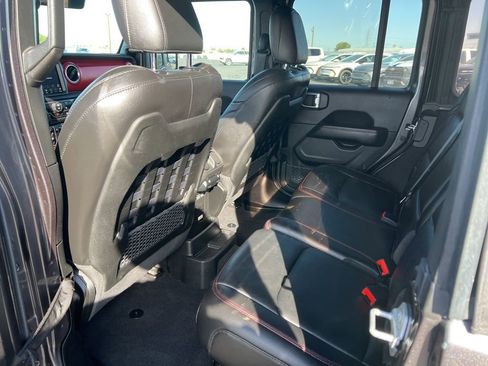 Used 2021 Jeep Wrangler Unlimited Rubicon image 11