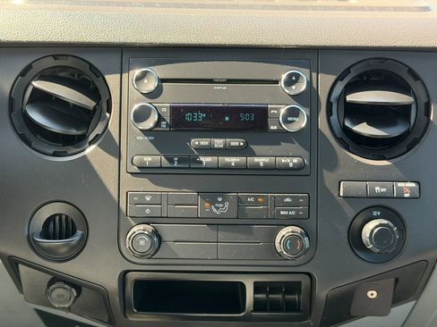 Used 2015 Ford F350 XL RWD image 16