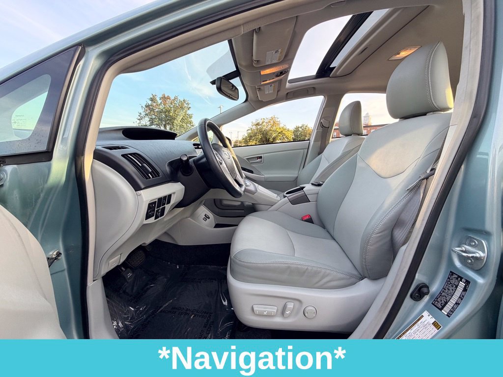 Used 2013 Toyota Prius Four w/ Deluxe Solar Roof Pkg FWD image 18