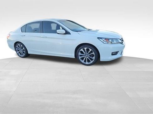 Used 2013 Honda Accord Sport image 25