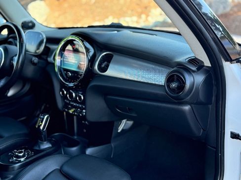 Used 2024 MINI Cooper SE FWD image 14