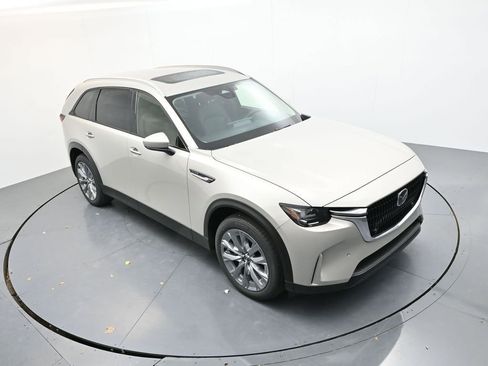 New 2026 MAZDA CX-90 3.3 Turbo w/ Preferred Package AWD/4WD image 9