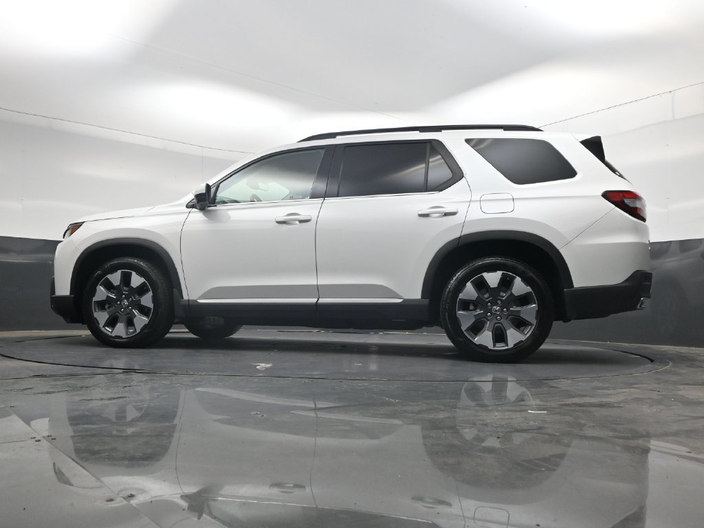 Used 2026 Honda Pilot Touring image 31
