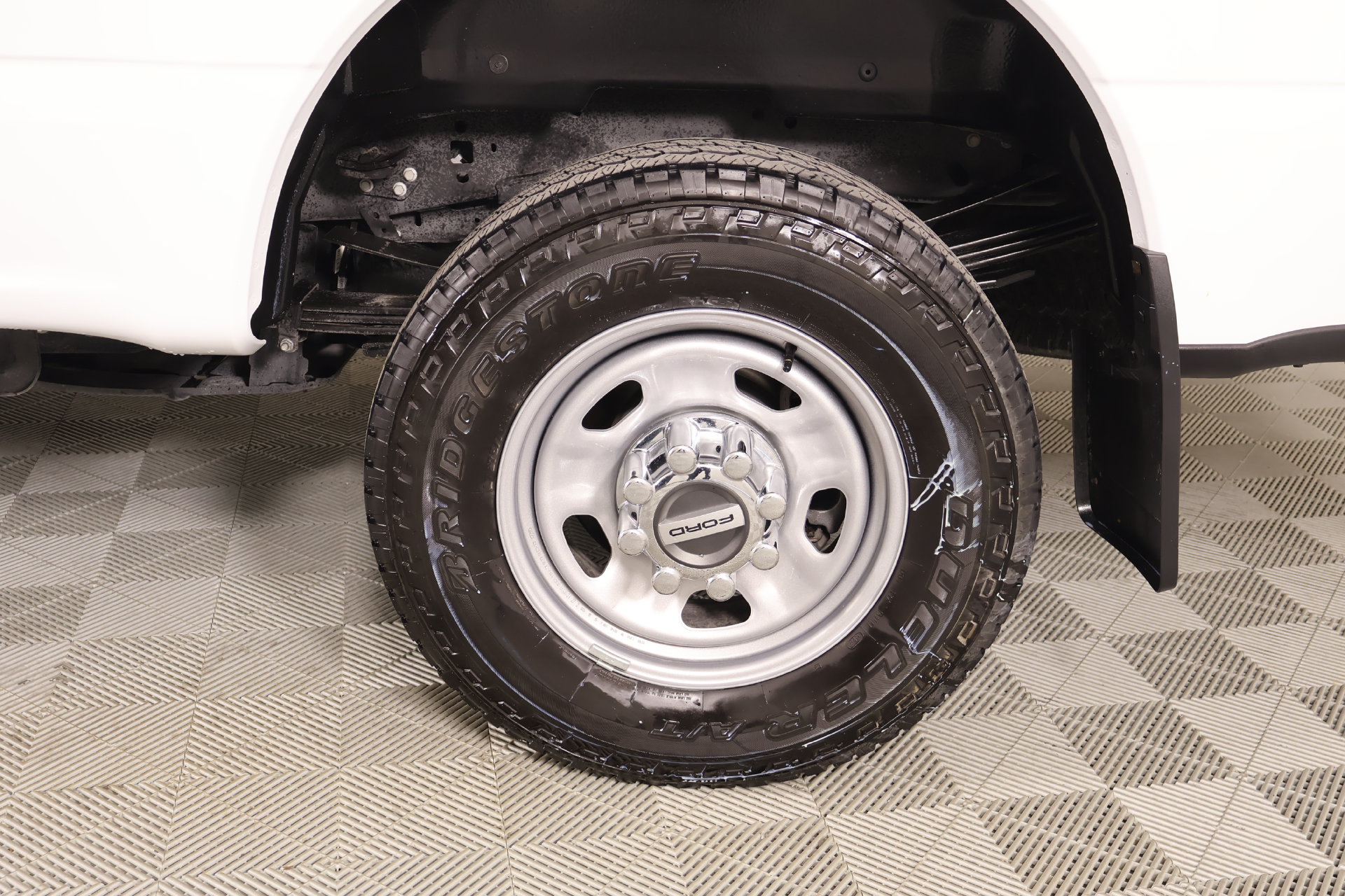 Used 2025 Ford F350 XL w/ FX4 Off-Road Package AWD/4WD image 17