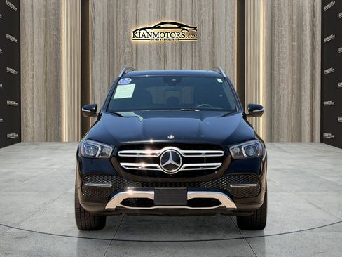 Used 2023 Mercedes-Benz GLE 450 4MATIC w/ Premium Package image 2