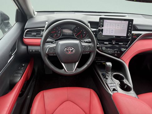 Used 2024 Toyota Camry XSE w/ Cold Weather Package image 9