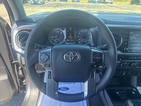 Used 2023 Toyota Tacoma SR5 w/ Technology Package image 28