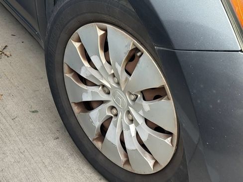 Used 2010 Honda Accord LX image 5