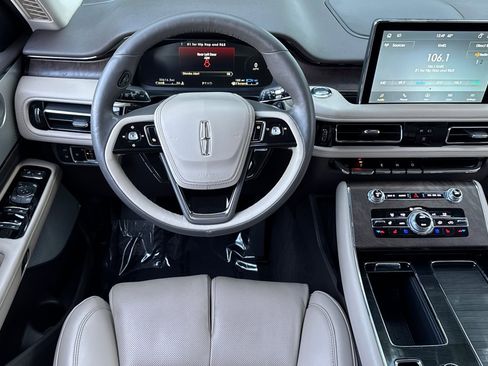 Certified 2022 Lincoln Aviator Grand Touring w/ Equipment Group 301A image 14
