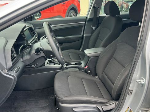 Used 2020 Hyundai Elantra SEL w/ Cargo Package (C1) FWD image 13