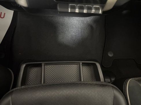 Used 2019 RAM 1500 Laramie image 29