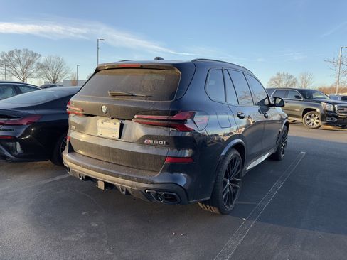 Used 2024 BMW X5 M60i image 23