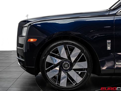 Used 2019 Rolls-Royce Cullinan AWD/4WD image 15
