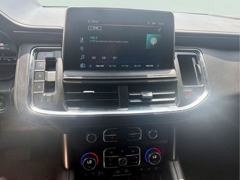 Used 2023 Chevrolet Tahoe Premier RWD image 13