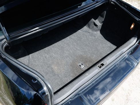 Used 2002 Lincoln LS RWD image 23