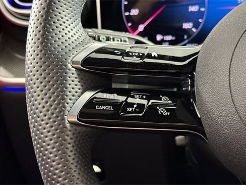 Certified 2025 Mercedes-Benz GLC 350e 4MATIC image 27