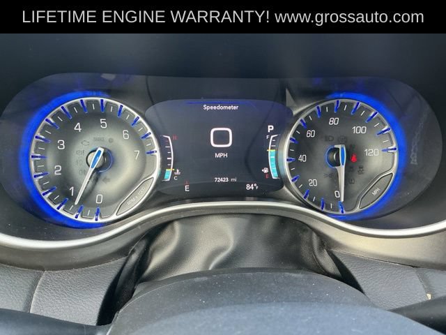 Used 2023 Chrysler Pacifica Touring-L FWD image 13