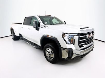 Used 2025 GMC Sierra 3500 SLT w/ SLT Convenience Package