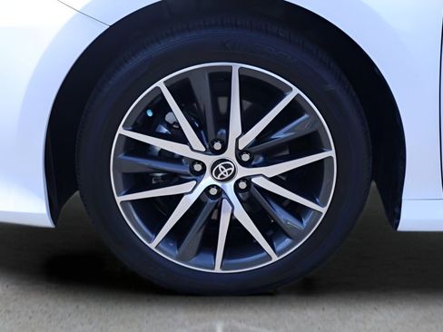 Certified 2024 Toyota Camry XLE image 10