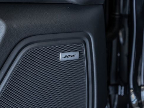 New 2026 Porsche Macan image 14