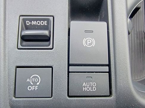 New 2026 Nissan Sentra SV w/ SV Convenience Package FWD image 18