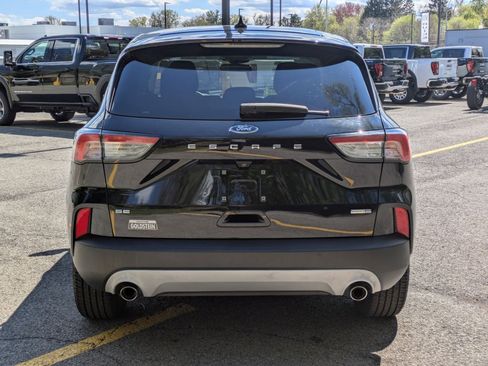Used 2020 Ford Escape SE AWD/4WD image 6