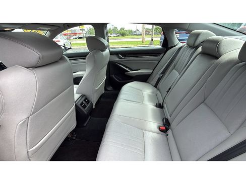 Used 2019 Honda Accord EX-L image 32