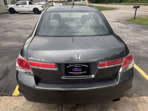 Used 2011 Honda Accord LX image 4