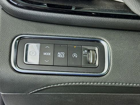 Used 2025 Buick Enclave Sport Touring w/ LPO, Floor Liner Package image 10