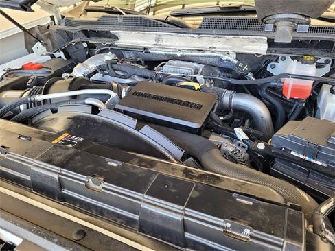 Used 2020 Chevrolet Silverado 2500 LT w/ Z71 Off-Road Package image 34