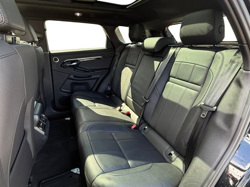 Used 2023 Land Rover Range Rover Evoque SE image 16
