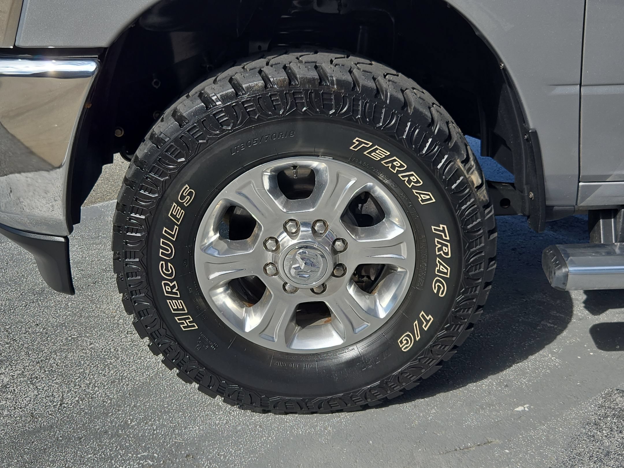 Used 2022 RAM 2500 Big Horn w/ Level A Equipment Group AWD/4WD image 17
